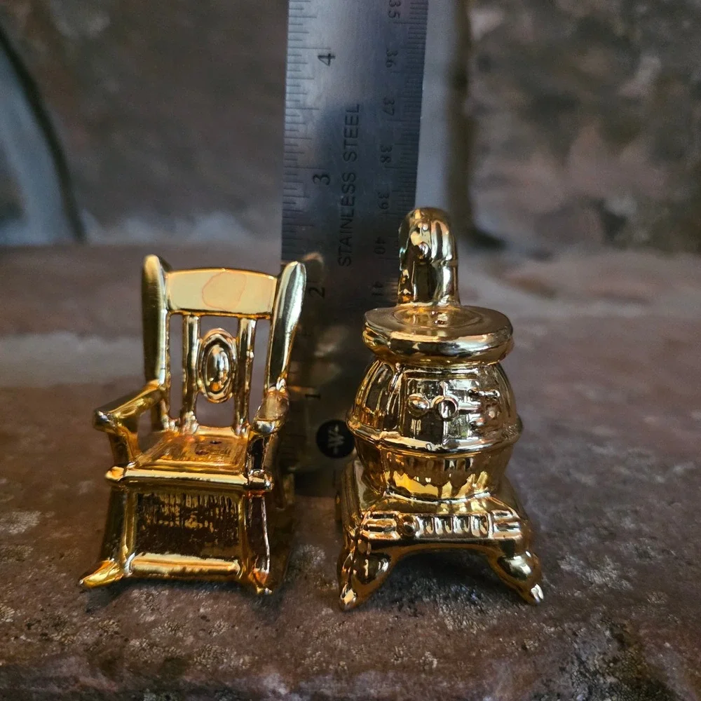 Vintage Gold Tone Miniature Rocking Chair and Potbelly Stove Salt Pepper Shakers